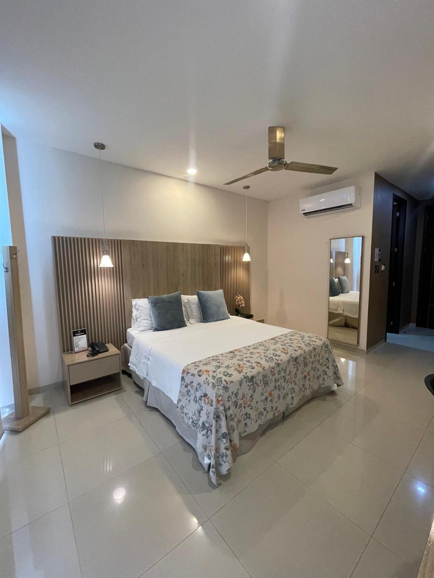 Hotel Santorini Loft Montería エクステリア 写真