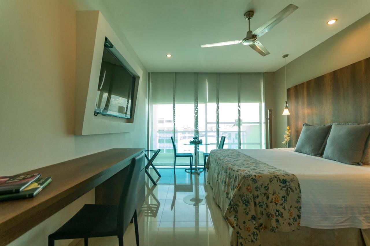 Hotel Santorini Loft Montería エクステリア 写真